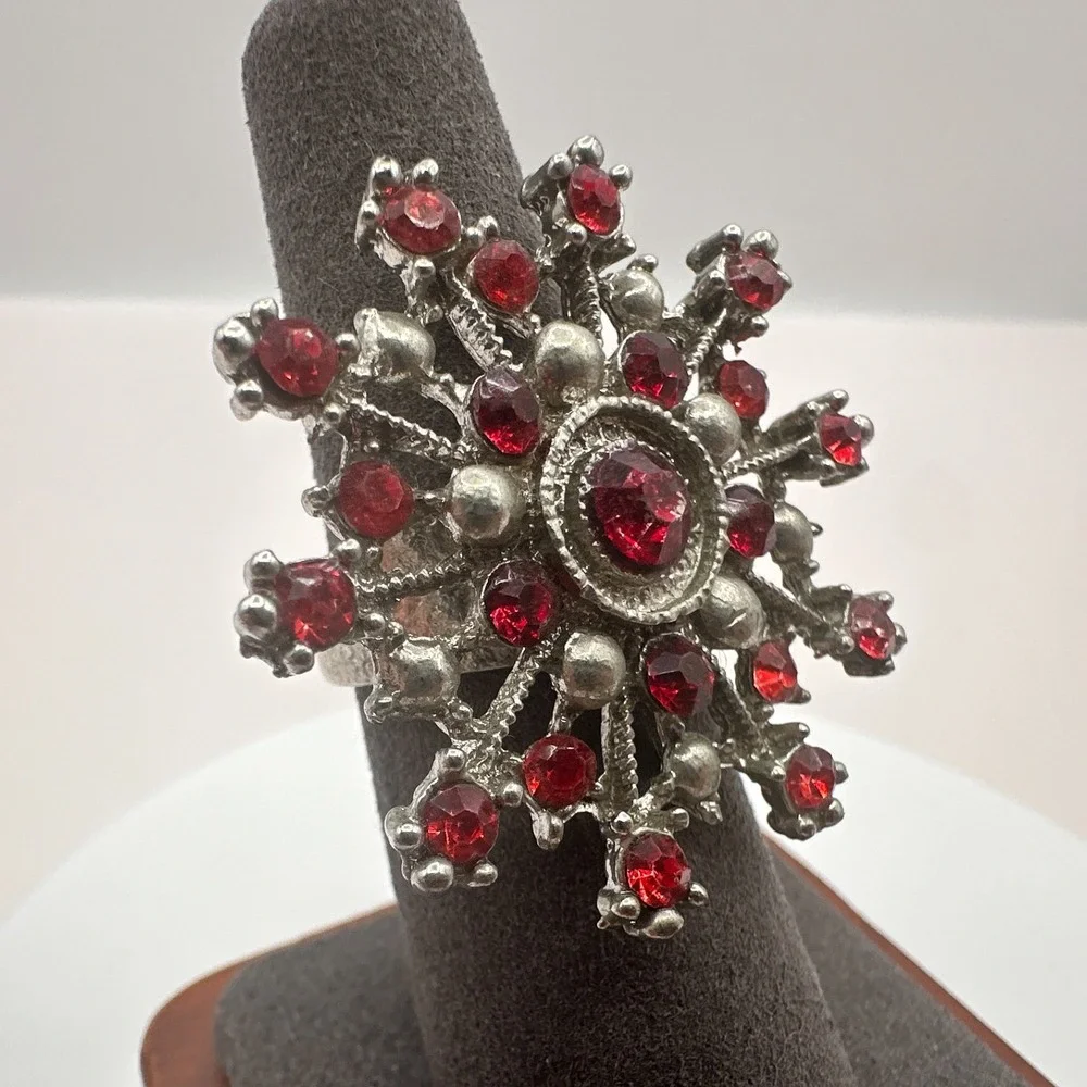 Vintage Y2K Silver Tone Snowflake Red Rhinestone Ring Women's Classic Jewelry‎